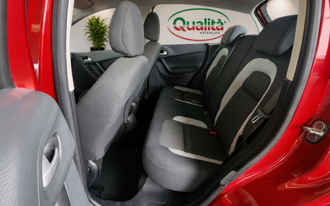 imagem-https://www.socarrao.com.br/sc-vehicle-images-prod/969349/1788381341769-MTMucG5n.png