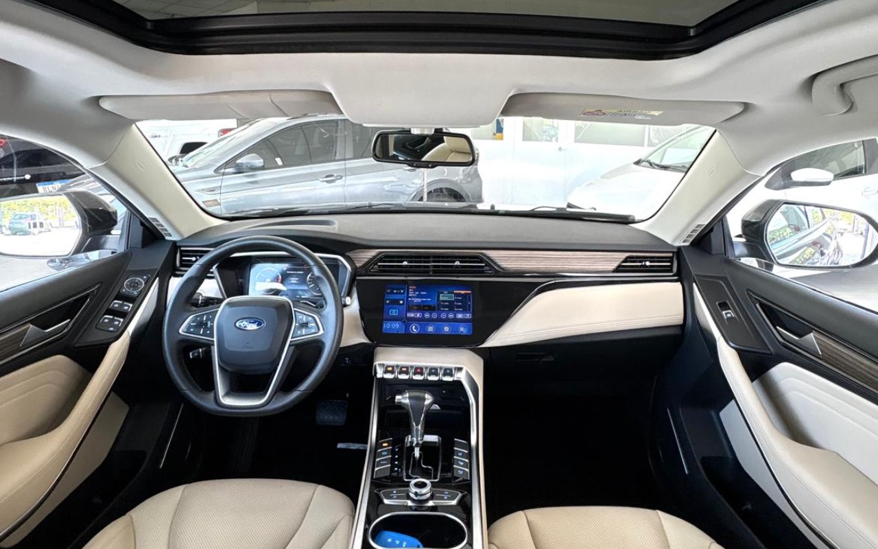 imagem-https://www.socarrao.com.br/sc-vehicle-images-prod/969635/1774889681830-V2hhdHNBcHAgSW1hZ2UgMjAyNi0wMy0xNyBhdCAxMy4xNC4zOS5qcGVn.jpeg