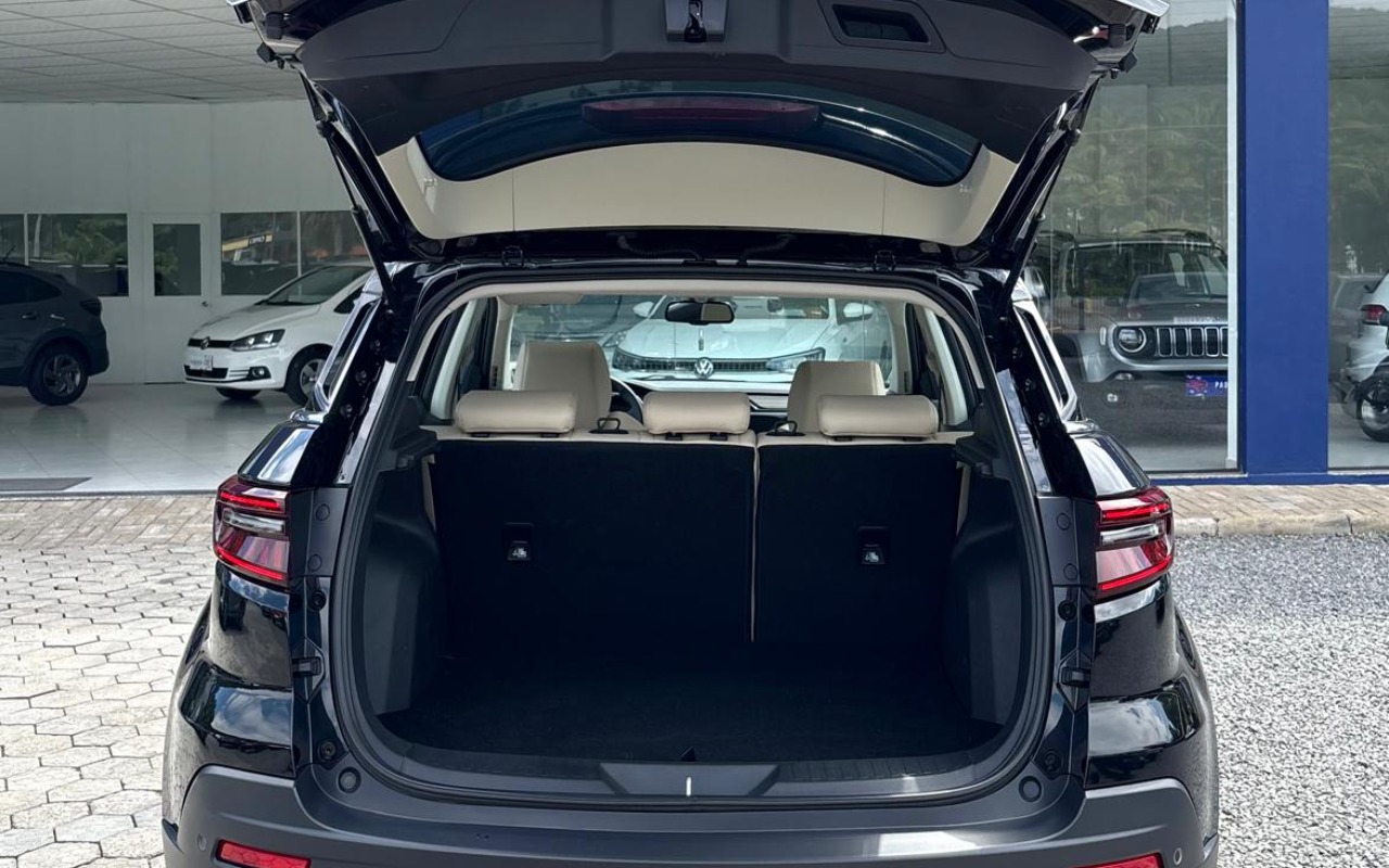 imagem-https://www.socarrao.com.br/sc-vehicle-images-prod/969635/1774889682618-V2hhdHNBcHAgSW1hZ2UgMjAyNi0wMy0xNyBhdCAxMy4xOS4zOC5qcGVn.jpeg