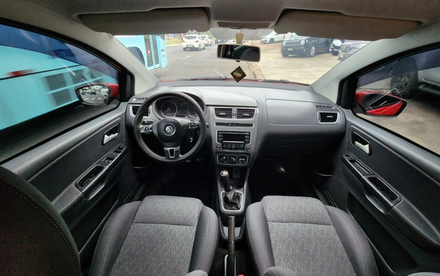 imagem-https://www.socarrao.com.br/sc-vehicle-images-prod/969741/1774891962084-MjAyNjAzMzBfMTQxNDIzLmpwZw.jpg