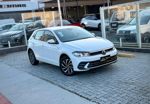 Volkswagen Polo 2026 Branco — foto 1 de 3