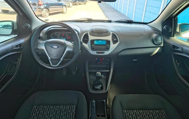 imagem-https://www.socarrao.com.br/sc-vehicle-images-prod/969963/1778093256365-7944573_17_B_d8cf220517.jpeg
