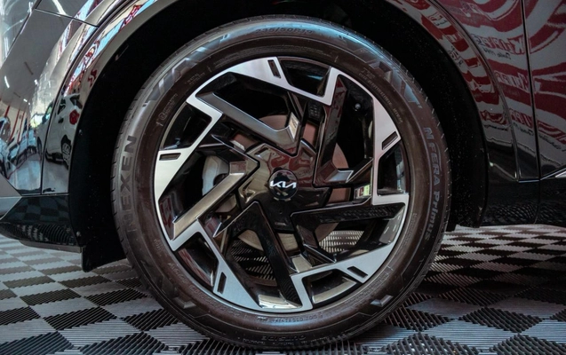 imagem-https://www.socarrao.com.br/sc-vehicle-images-prod/970090/1774899231531-vNH2bEdUN4QVgoJmwTL1YffBSUHdUVNR.jpg