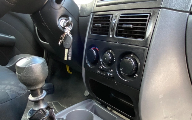 imagem-https://www.socarrao.com.br/sc-vehicle-images-prod/970111/1774899856482-SU1HXzMxMDcuanBlZw.jpeg