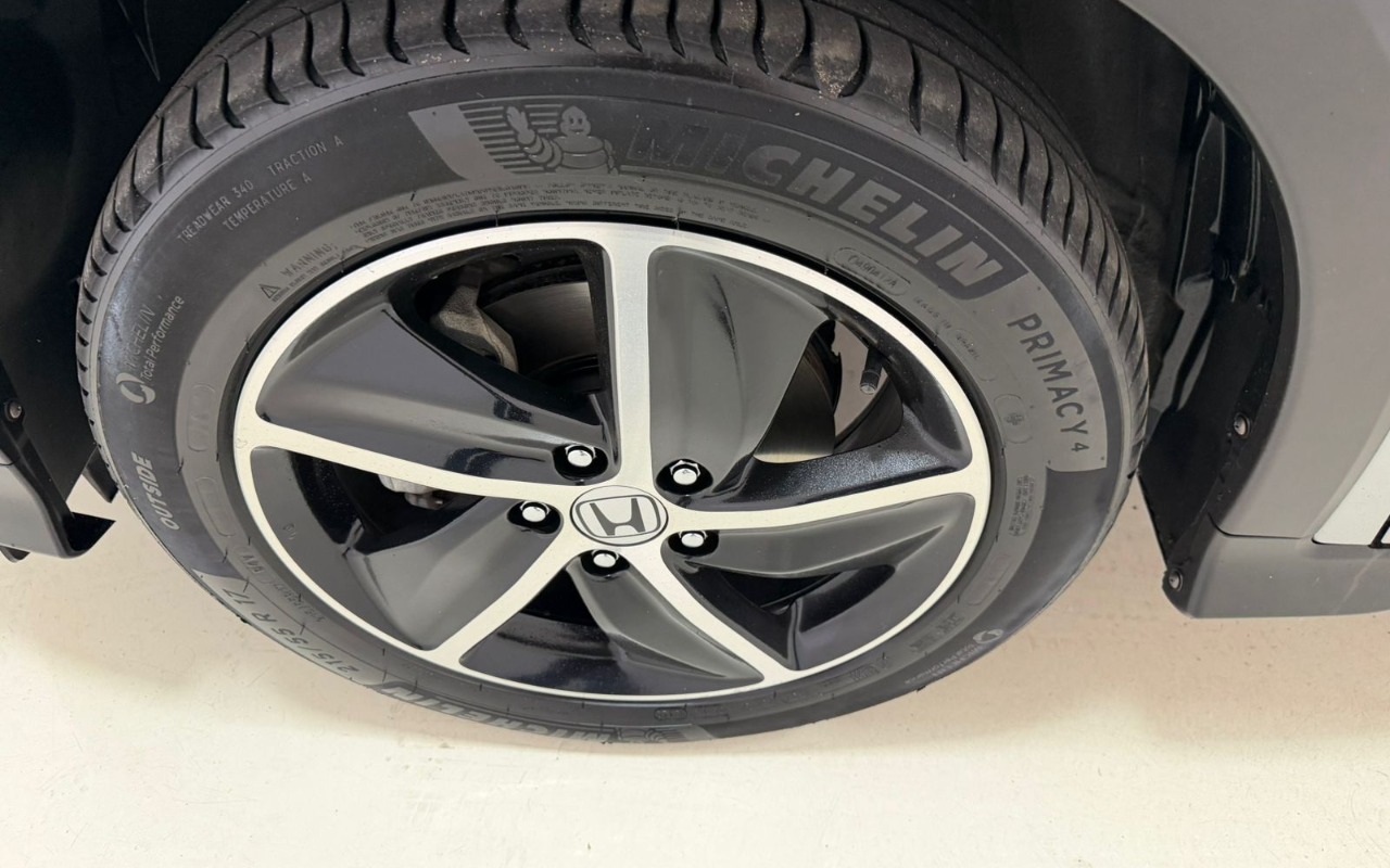 imagem-https://www.socarrao.com.br/sc-vehicle-images-prod/970145/1774900427437-V2hhdHNBcHAgSW1hZ2UgMjAyNi0wMy0zMCBhdCAxNS40Ny40MSAoMykuanBlZw.jpeg
