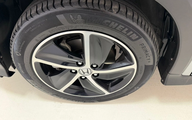 imagem-https://www.socarrao.com.br/sc-vehicle-images-prod/970145/1774900427437-V2hhdHNBcHAgSW1hZ2UgMjAyNi0wMy0zMCBhdCAxNS40Ny40MSAoMykuanBlZw.jpeg