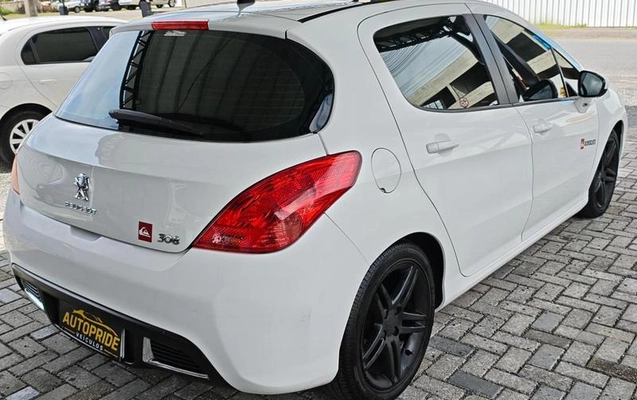 imagem-https://www.socarrao.com.br/sc-vehicle-images-prod/970186/1792523289365-7940273_3_B_732aec53fc.jpeg