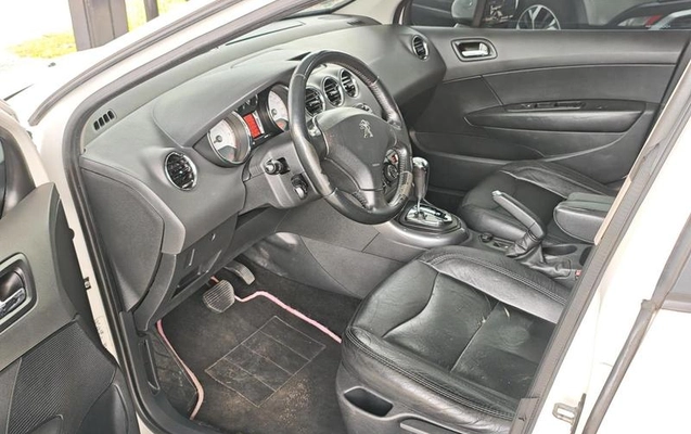 imagem-https://www.socarrao.com.br/sc-vehicle-images-prod/970186/1792523289370-7940273_5_B_2499b89fb6.jpeg