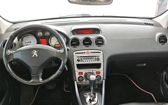 imagem-https://www.socarrao.com.br/sc-vehicle-images-prod/970186/1792523289376-7940273_7_B_3db31568c6.jpeg