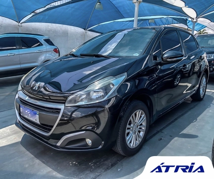 Peugeot 208 2017 Preto — foto 1 de 3