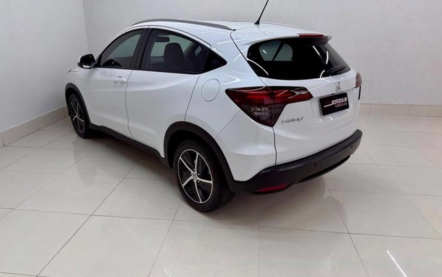 imagem-https://www.socarrao.com.br/sc-vehicle-images-prod/970491/1791411017098-7948084_8_B_0707ff1574.jpeg