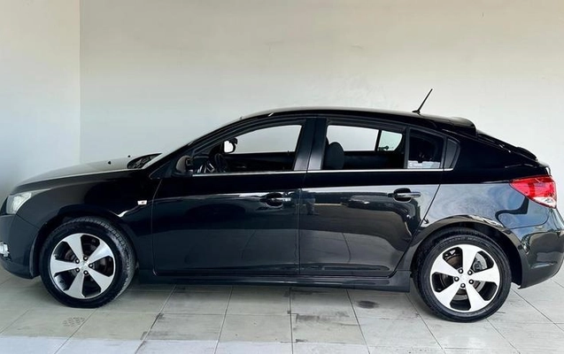 imagem-https://www.socarrao.com.br/sc-vehicle-images-prod/970519/1787851582651-7941166_2_B_e34253d326.jpeg