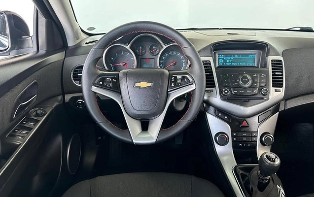 imagem-https://www.socarrao.com.br/sc-vehicle-images-prod/970519/1787851582658-7941166_9_B_fb7ca13b33.jpeg