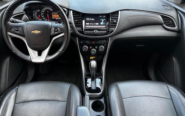 imagem-https://www.socarrao.com.br/sc-vehicle-images-prod/970925/1778525014455-7911722_15_B_4b75baace3.jpeg