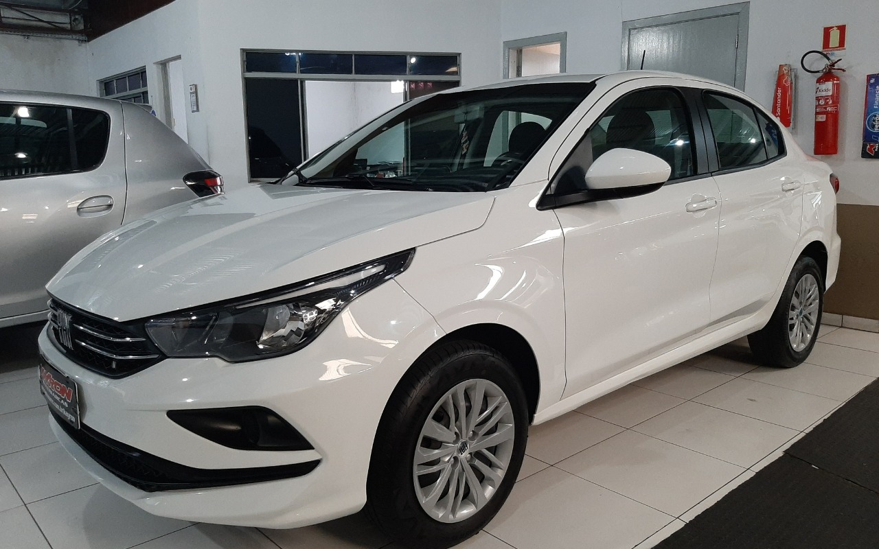 Fiat Cronos DRIVE 1.3 8V Flex 2024 Branco — foto 1 de 3