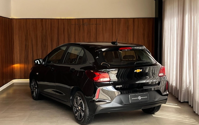 imagem-https://www.socarrao.com.br/sc-vehicle-images-prod/971381/1789755881435-2e668b8d7e274accb8d4bfa1c733a85d_1774981126314.jpeg