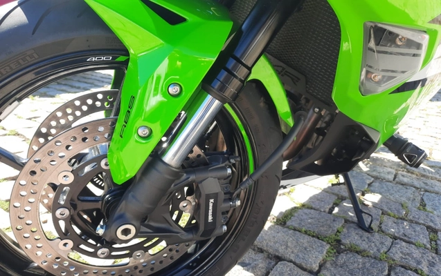 imagem-https://www.socarrao.com.br/sc-vehicle-images-prod/971693/1774964087318-SU1HLTIwMjYwMzMwLVdBMDAxMi5qcGc.jpg