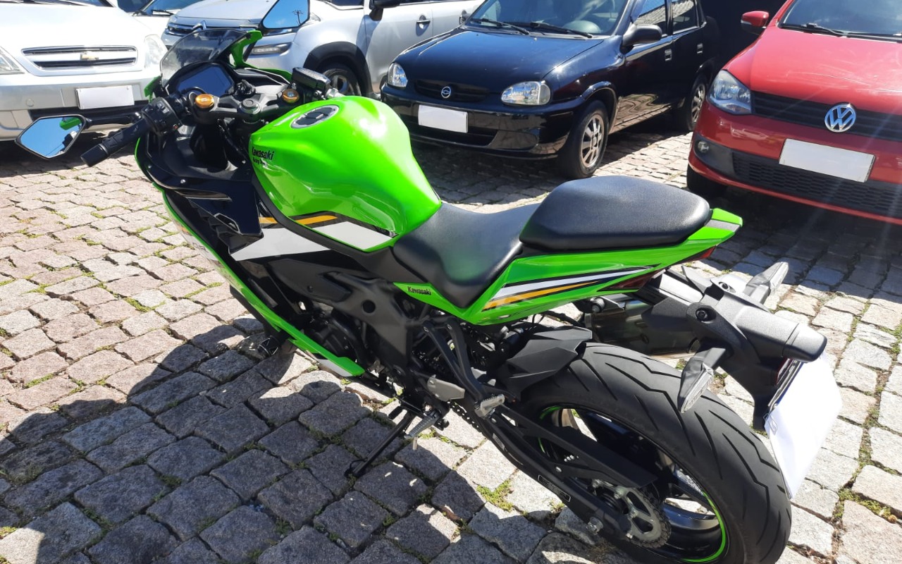 imagem-https://www.socarrao.com.br/sc-vehicle-images-prod/971693/1774964088180-SU1HLTIwMjYwMzMwLVdBMDAxOS5qcGc.jpg