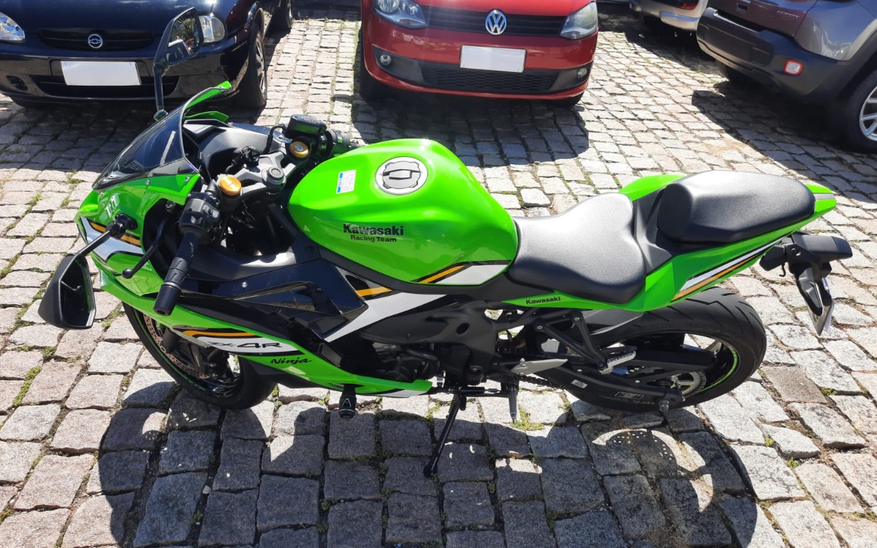 imagem-https://www.socarrao.com.br/sc-vehicle-images-prod/971693/1774964088495-SU1HLTIwMjYwMzMwLVdBMDAyMy5qcGc.jpg