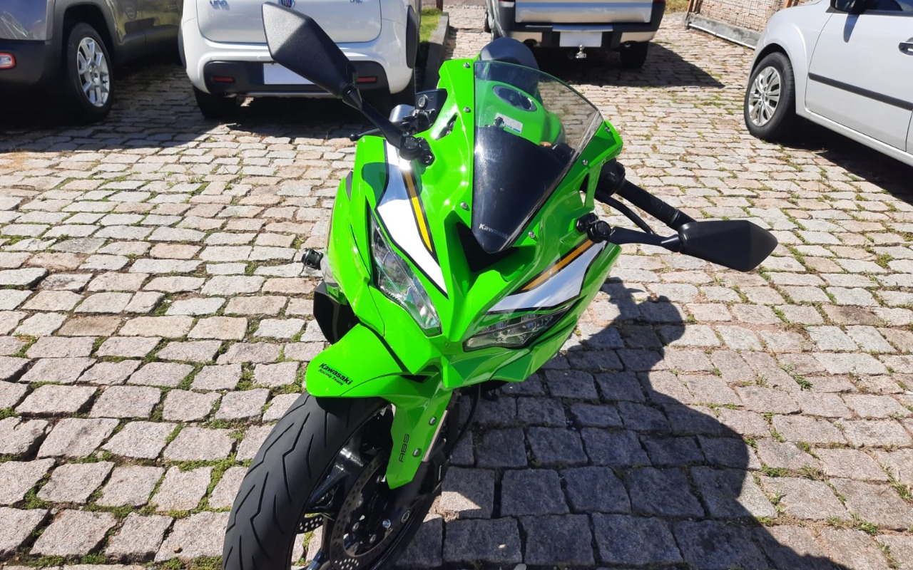 imagem-https://www.socarrao.com.br/sc-vehicle-images-prod/971693/1774964088858-SU1HLTIwMjYwMzMwLVdBMDAyOC5qcGc.jpg