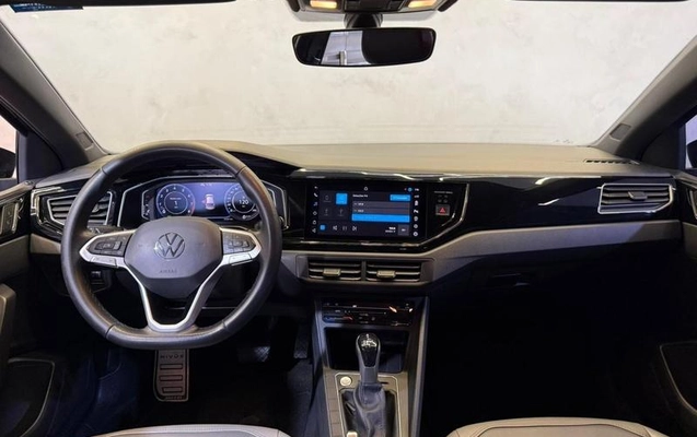 imagem-https://www.socarrao.com.br/sc-vehicle-images-prod/972563/1787088041865-7950799_2_B_6fbe4e92eb.jpeg