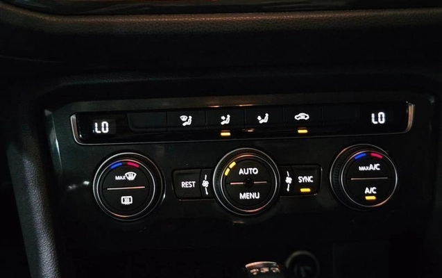 imagem-https://www.socarrao.com.br/sc-vehicle-images-prod/972972/1785768679982-7940705_16_B_32cf7351a6.jpeg