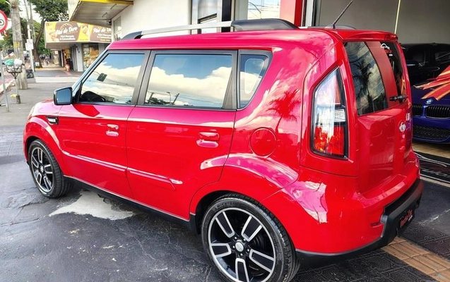 imagem-https://www.socarrao.com.br/sc-vehicle-images-prod/973015/1786216822241-7951680_2_B_b676c3ad1a.jpeg