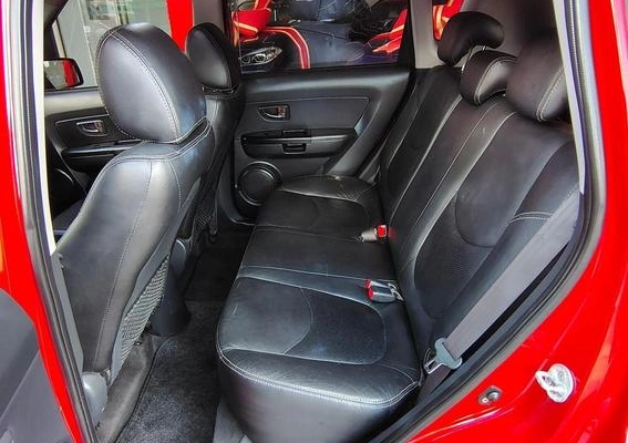 imagem-https://www.socarrao.com.br/sc-vehicle-images-prod/973015/1786216822242-7951680_6_B_f7f8c53c8c.jpeg