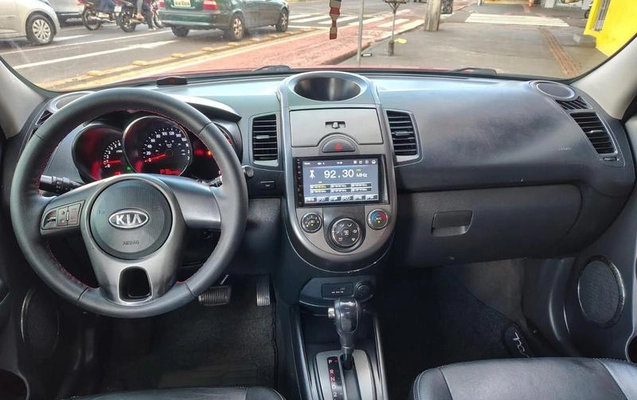 imagem-https://www.socarrao.com.br/sc-vehicle-images-prod/973015/1786216822243-7951680_0_B_2f51ce2e83.jpeg