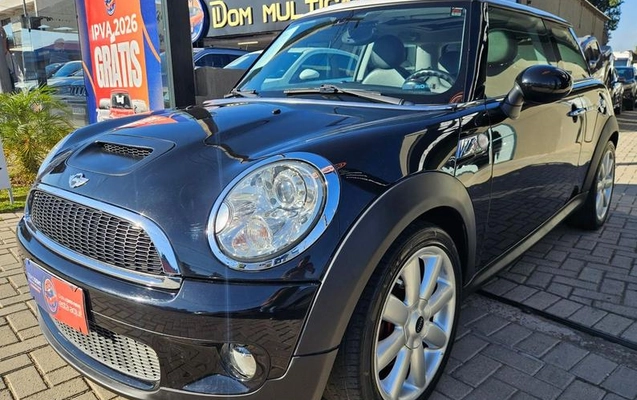 imagem-https://www.socarrao.com.br/sc-vehicle-images-prod/973138/1789228405290-7949830_3_B_6580f5e459.jpeg
