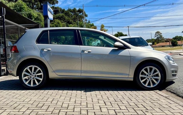 imagem-https://www.socarrao.com.br/sc-vehicle-images-prod/973327/1785942145984-7950731_10_B_8e93f452ee.jpeg