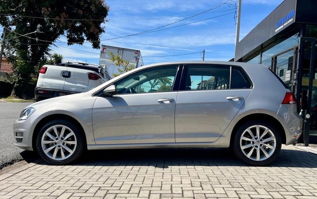 imagem-https://www.socarrao.com.br/sc-vehicle-images-prod/973327/1785942145995-7950731_7_B_153723dd97.jpeg