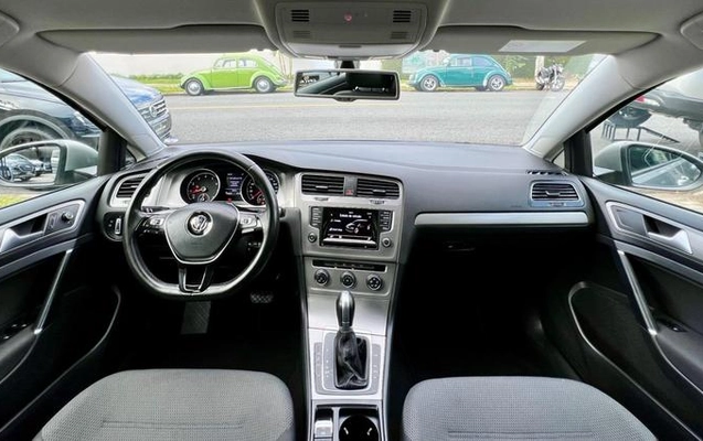 imagem-https://www.socarrao.com.br/sc-vehicle-images-prod/973327/1785942146009-7950731_16_B_dff0e99043.jpeg