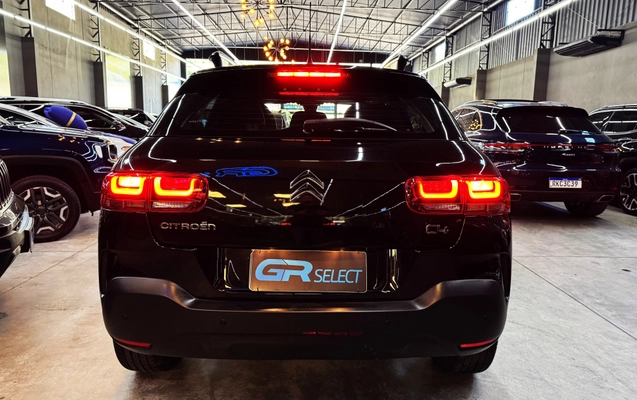 imagem-https://www.socarrao.com.br/sc-vehicle-images-prod/973357/1776860048384-003_d48db05607f94c68b48f5a212e315530.jpg