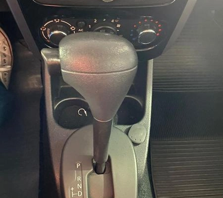 imagem-https://www.socarrao.com.br/sc-vehicle-images-prod/973978/1786800561900-7943839_11_B_6d9ea81545.jpeg