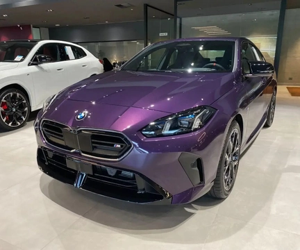 BMW M235i 2026 Roxo — foto 1 de 3