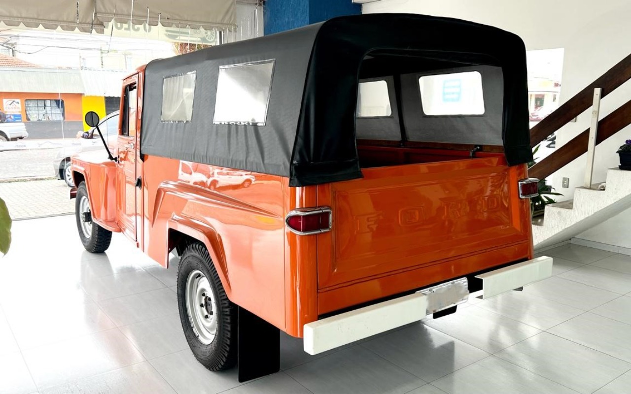 imagem-https://www.socarrao.com.br/sc-vehicle-images-prod/974345/1775045687191-Ny5qcGVn.jpeg