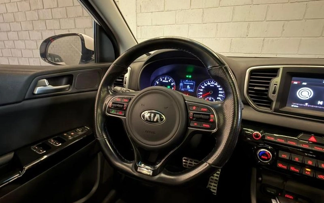 imagem-https://www.socarrao.com.br/sc-vehicle-images-prod/975592/1782828525891-7817442_5_B_6ed2b602df.jpeg