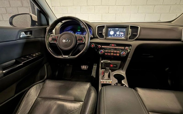 imagem-https://www.socarrao.com.br/sc-vehicle-images-prod/975592/1782828525895-7817442_9_B_a62f2d1cd7.jpeg