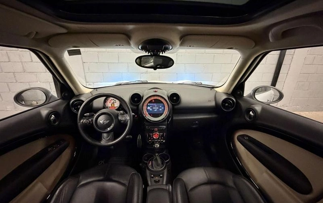 imagem-https://www.socarrao.com.br/sc-vehicle-images-prod/975595/1782826842888-7817471_6_B_897cd0587a.jpeg