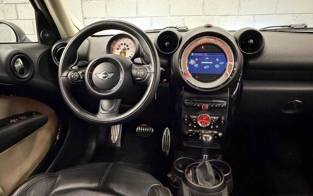 imagem-https://www.socarrao.com.br/sc-vehicle-images-prod/975595/1782826842897-7817471_8_B_5c8cc2bfce.jpeg