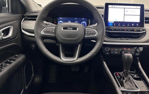 imagem-https://www.socarrao.com.br/sc-vehicle-images-prod/975664/1788976542743-7912829_24_B_2d9b1e29d9.jpeg
