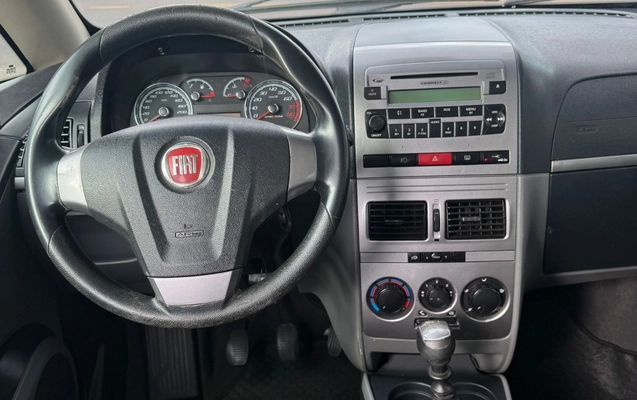 imagem-https://www.socarrao.com.br/sc-vehicle-images-prod/976146/1776366427262-Zjc5ODExZjUtYWZjMC00YTFjLWExZTctZTM1NTA1ZGIzYmViLmpwZw.jpg