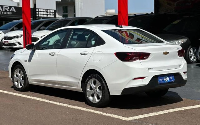 imagem-https://www.socarrao.com.br/sc-vehicle-images-prod/977055/1784207223394-1784207143141.7.jpg