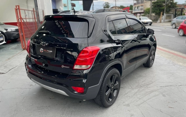 imagem-https://www.socarrao.com.br/sc-vehicle-images-prod/977244/1781014032168-48ee9fa217b34dfe85f913ae015d225d_1775053643287.jpeg