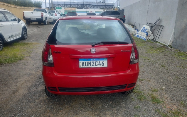 imagem-https://www.socarrao.com.br/sc-vehicle-images-prod/977656/1775057983974-SU1HXzIwMjYwNDAxXzExMjMyMTcyNV9IRFIuanBn.jpg