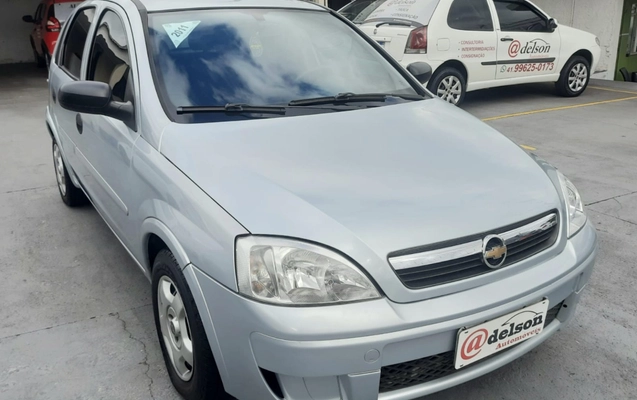 imagem-https://www.socarrao.com.br/sc-vehicle-images-prod/977849/1776269762003-My5qcGVn.jpeg