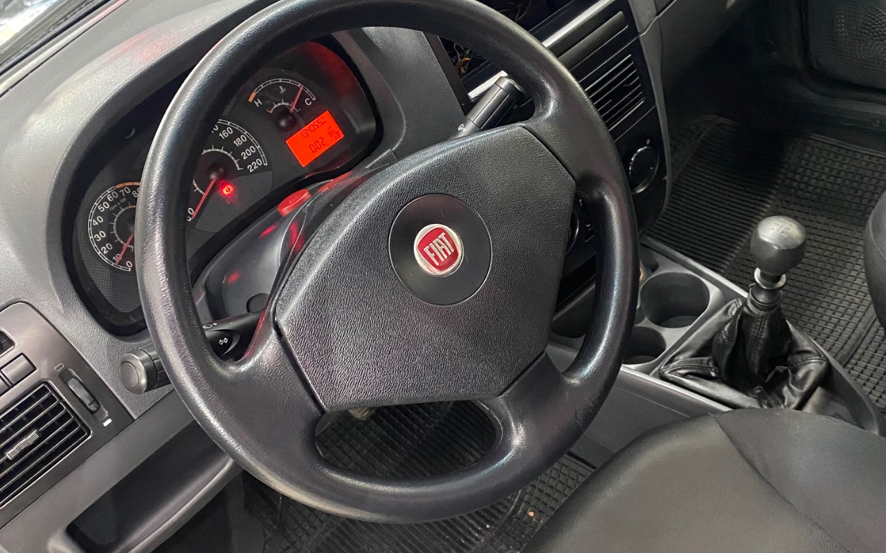 imagem-https://www.socarrao.com.br/sc-vehicle-images-prod/978083/1775066391340-SU1HXzc3NzMuanBlZw.jpeg