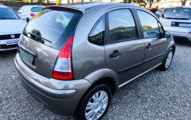imagem-https://www.socarrao.com.br/sc-vehicle-images-prod/978112/1778611327687-SU1HXzIwMjYwNTExXzE2NDc1NSAoQ29weSkuanBn.jpg