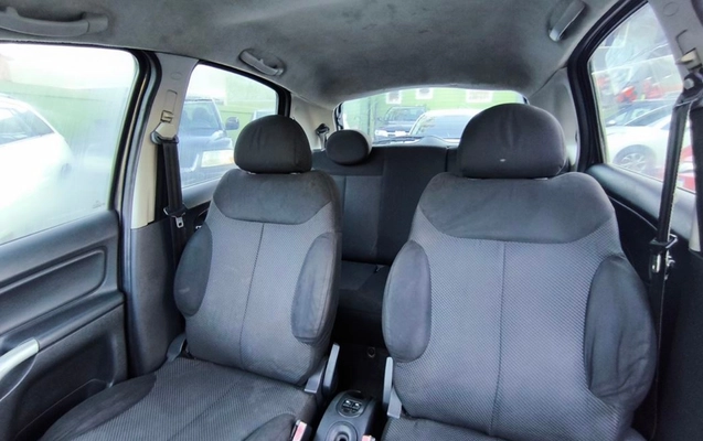 imagem-https://www.socarrao.com.br/sc-vehicle-images-prod/978112/1778611328187-SU1HXzIwMjYwNTExXzE2NDkwNCAoQ29weSkuanBn.jpg